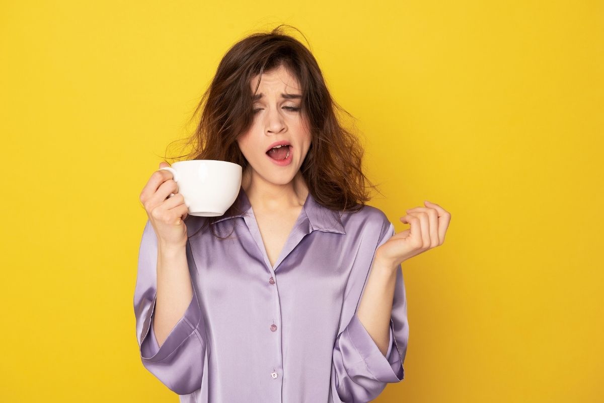 Cosa succede se bevi molto caffè?